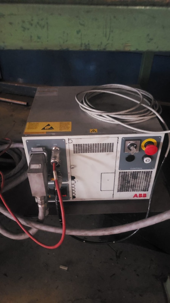 Lot 36 - Robot ABB type IRB 1600 n°1600-516639 2.jpg