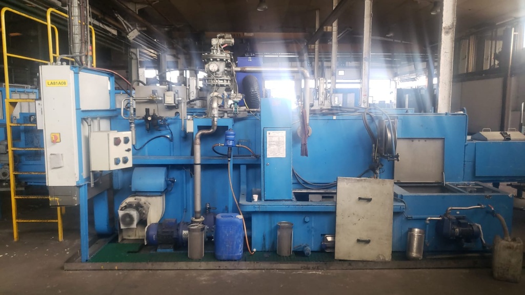 Lot 144 - Machine à laver (LA81A08) EWAB, type tunnel, N°85056,année 2006 lavage par aspersion, séchage air chaud, volume du bain 800 L, température 58° 4.jpg